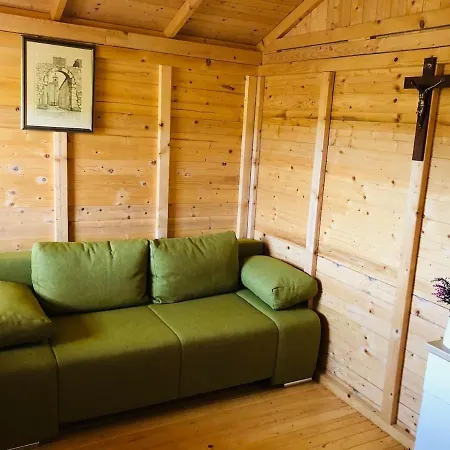 Holiday home Robinson House Orkula In The Heart Of Olive'S Yard *